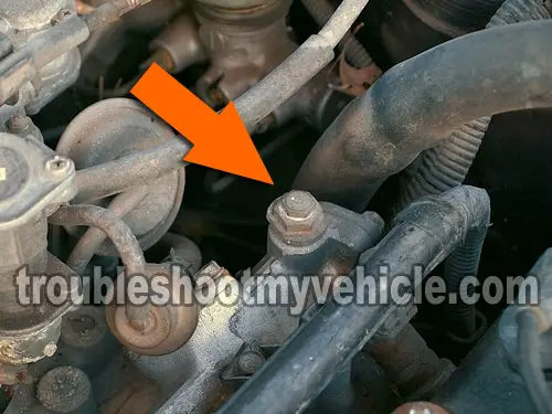 How to check fuel pressure on 92 honda accord #5