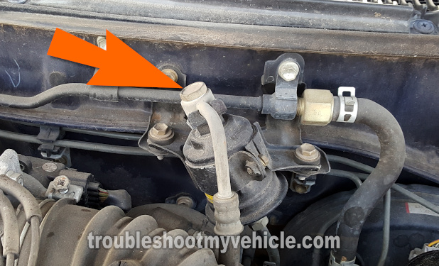 How To Test The Fuel Pump (1995-1998 1.5L Toyota Tercel)